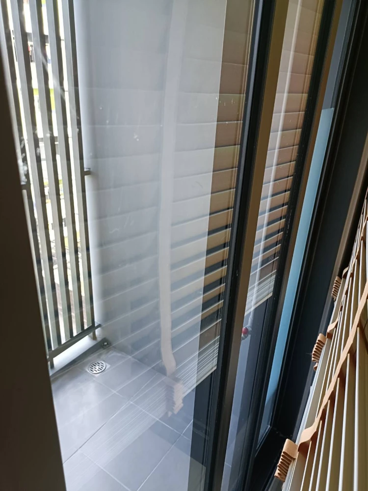 Gladden Condo Ladprao 1, 5th floor, fully furnished, ready to move in. Book now! Don't miss out!
