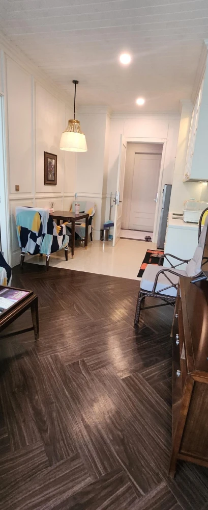 Grand Florida Beachfront Condo Resort Pattaya for rent. Fully furnished and ready to move in. Book now!