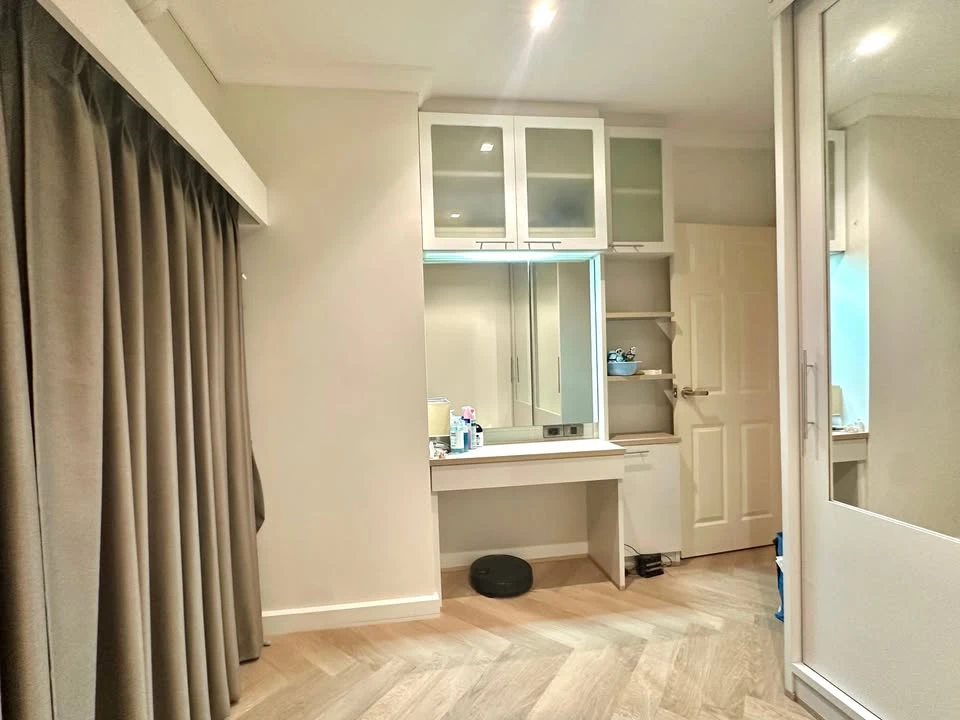 Grand Park View Asoke for rent, nice room, high floor, spacious, comfortable, 2 bedrooms, hurry and reserve now.