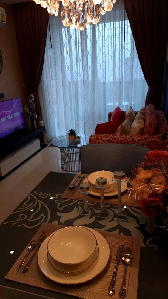 For rent Grande Caribbean Resort Pattaya, 12th floor, nice room, fully furnished, book now.