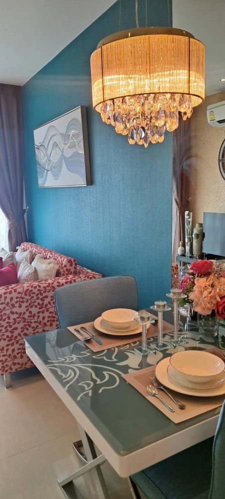 For rent Grande Caribbean Resort Pattaya, 12th floor, nice room, fully furnished, book now.