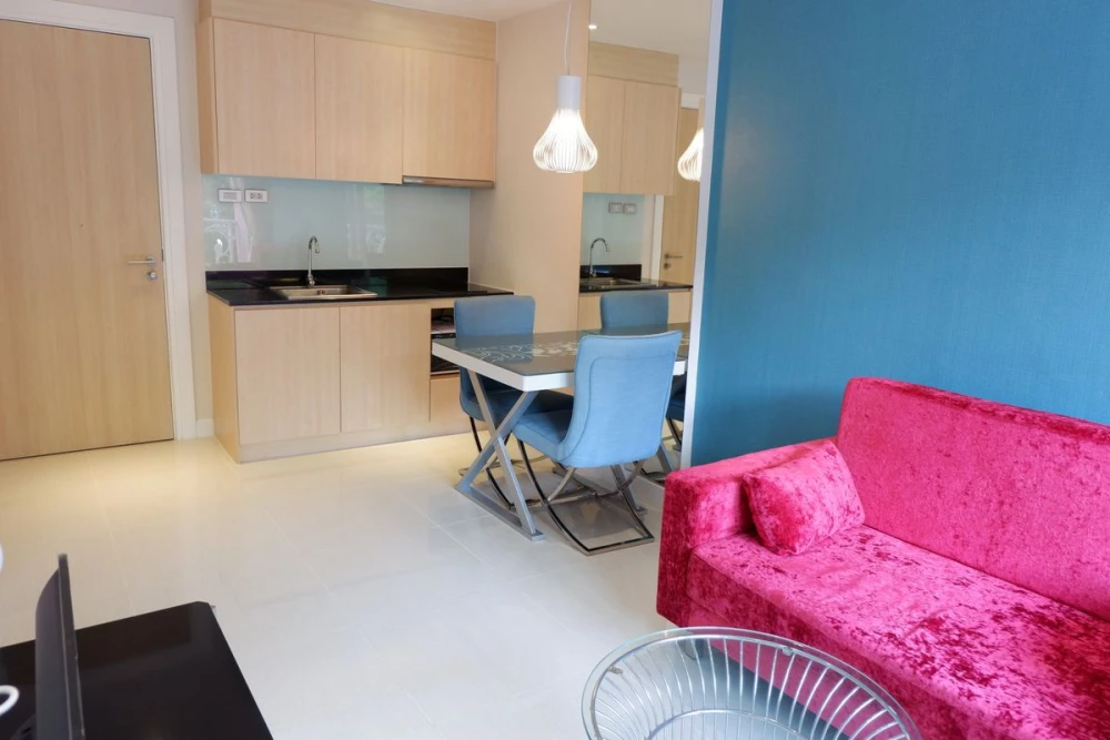 Grande Caribbean Resort Pattaya for rent, spacious room, comfortable, fully furnished, interested, reserve now, urgent.