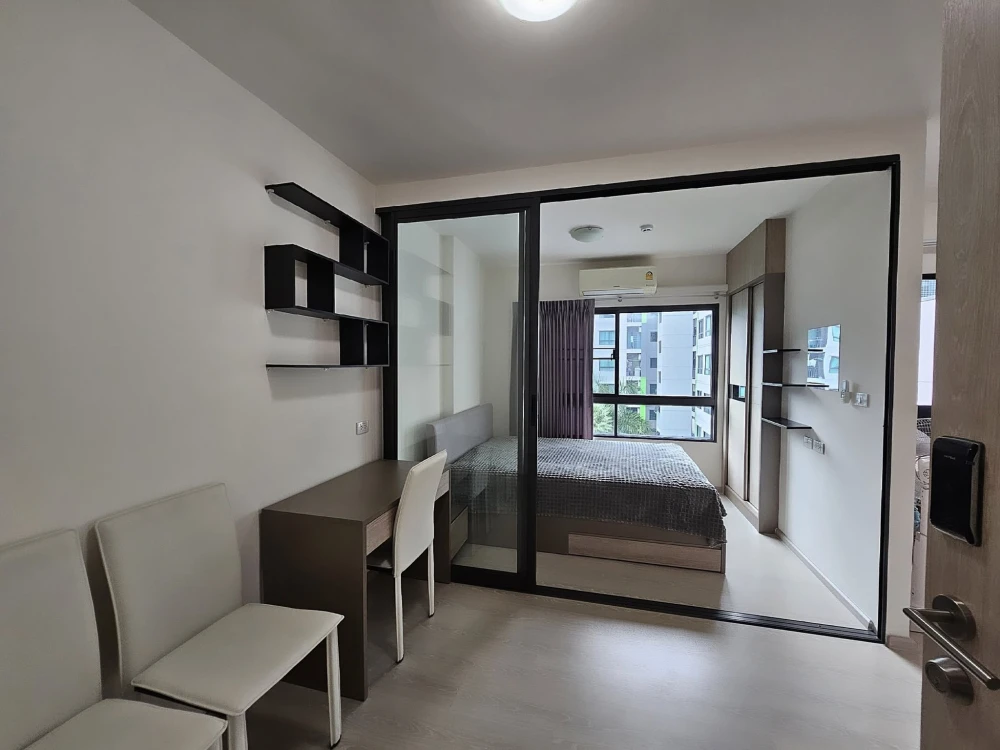 For rent: Grene Donmuang-Songprapha, swimming pool view, very chill atmosphere, good breeze all day, just turn on the fan and you can stay, don't miss