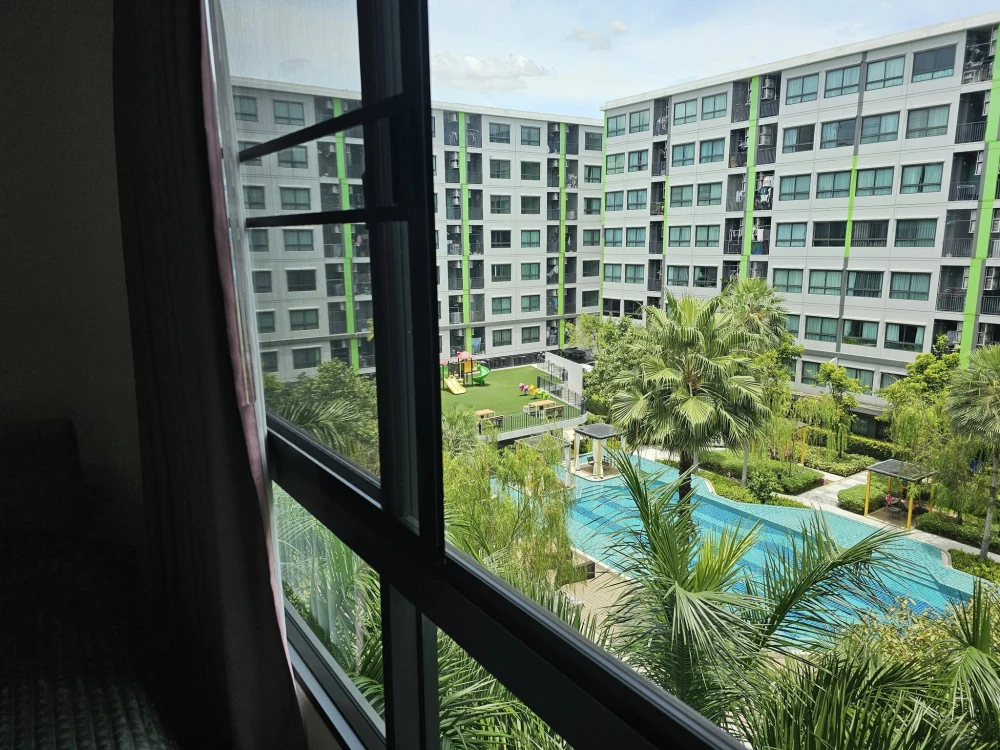 For rent: Grene Donmuang-Songprapha, swimming pool view, very chill atmosphere, good breeze all day, just turn on the fan and you can stay, don't miss