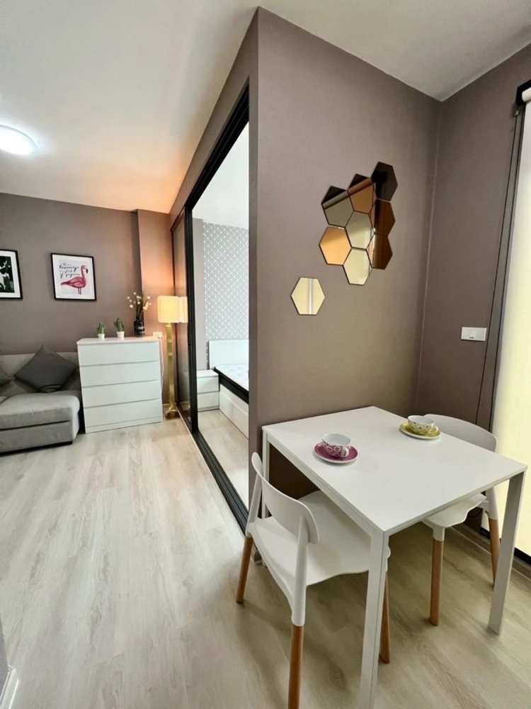 For rent: Grene Donmuang-Songprapha, separate rooms with clear zones, reasonable price. Come reserve now, don't miss out!
