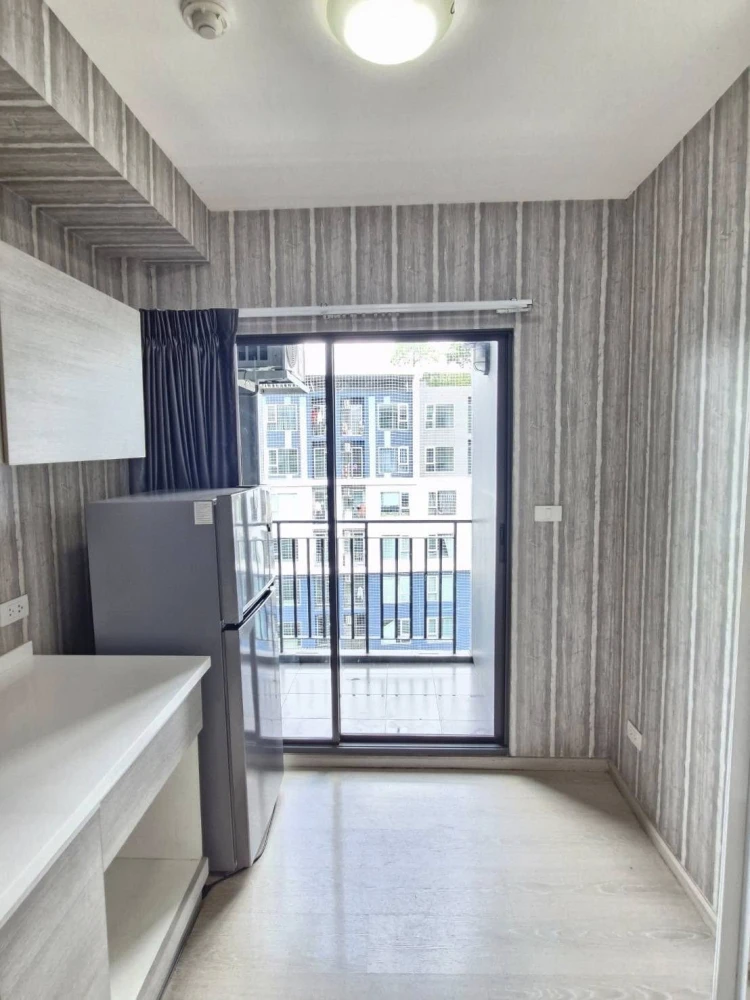 For rent: Grene Donmuang-Songprapha, a nice room with nice wallpaper, fully furnished, don't miss it.