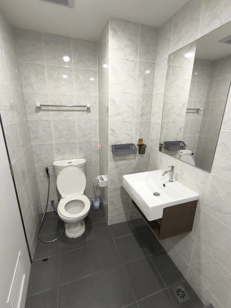 For rent: Grene Donmuang-Songprapha, a nice room with a washing machine at a great price. Hurry and reserve now!