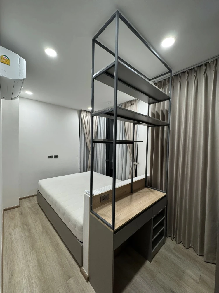 Groove Scape Ladprao-Sutthisan for rent or sell,decorated in a minimalist style, complete built-in furniture,wallpaper in the entire room,move in now.
