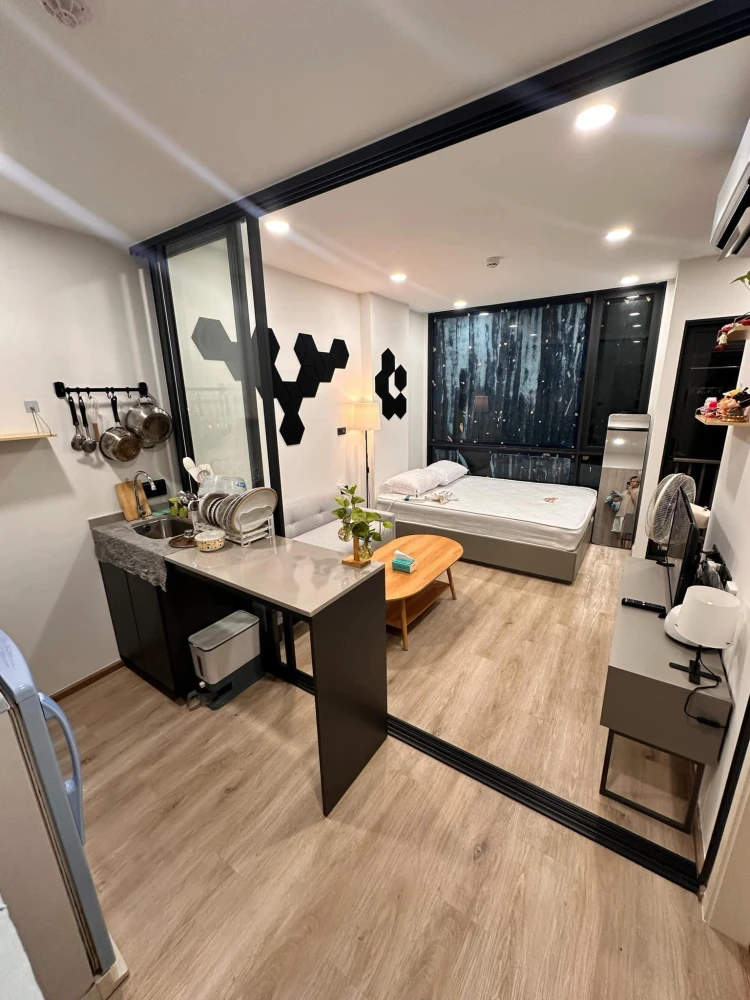 For rent: Groove Scape Ladprao-Sutthisan, studio room, fully furnished, great location, convenient transportation. Book now!