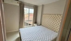 Groovy Sriracha for rent, a lovely room with complete furniture, swimming pool view, just bring your bags and move in!