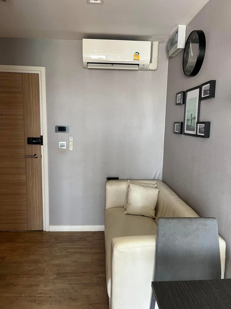 For rent: H2 Ramintra 21, a lovely room, decorated in a cool tone, comes with complete furniture and appliances. Reserve now!