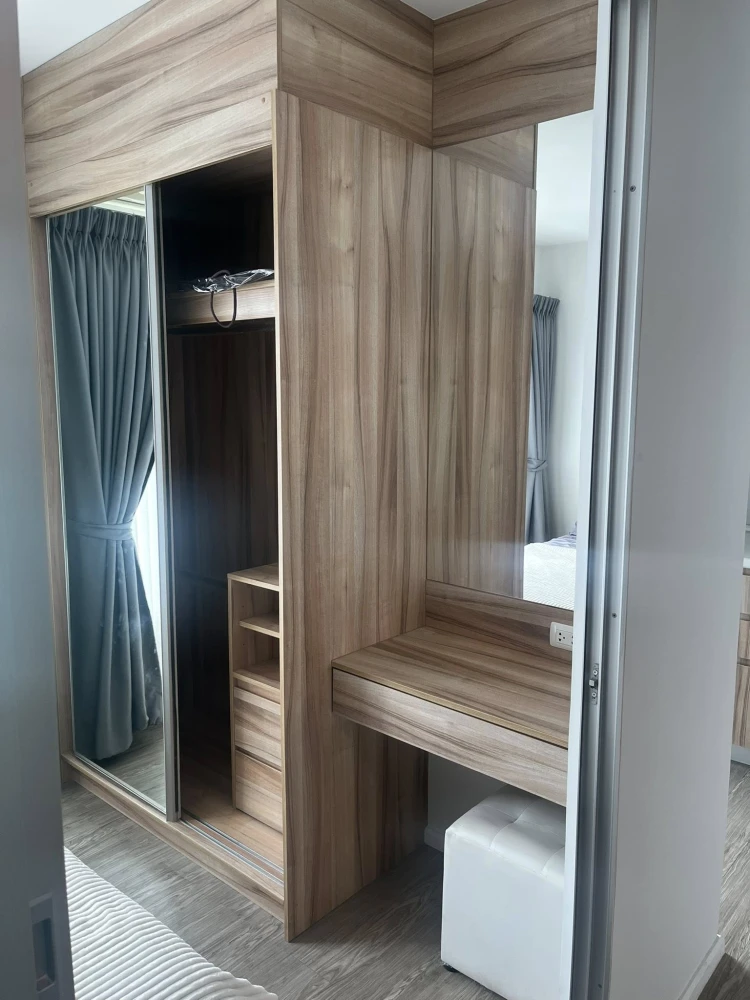 For rent: Happy Condo Donmuang The Terminal, a lovely room with complete furniture and appliances. Don't miss it!