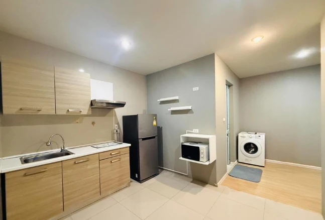 Happy Condo Ladprao 101 for rent, 6th floor, city view, beautiful room, fully furnished. Book now!