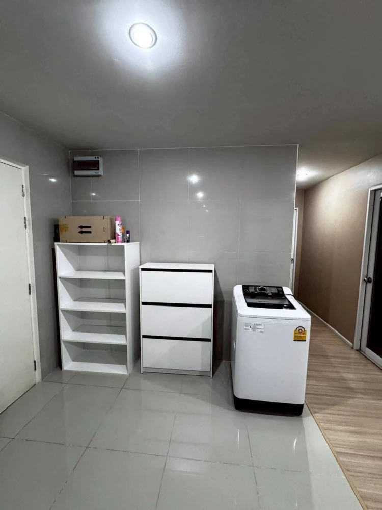 Happy Condo Ladprao 101 for rent. Ready to move in, fully furnished, complete amenities. Book now!