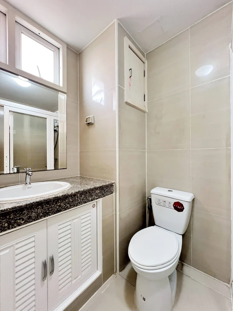 Happy Condo Ratchada 18 for rent. Spacious and comfortable unit with complete amenities. Book now before it's too late!