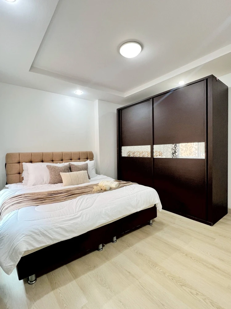 Happy Condo Ratchada 18 for rent. Spacious and comfortable unit with complete amenities. Book now before it's too late!