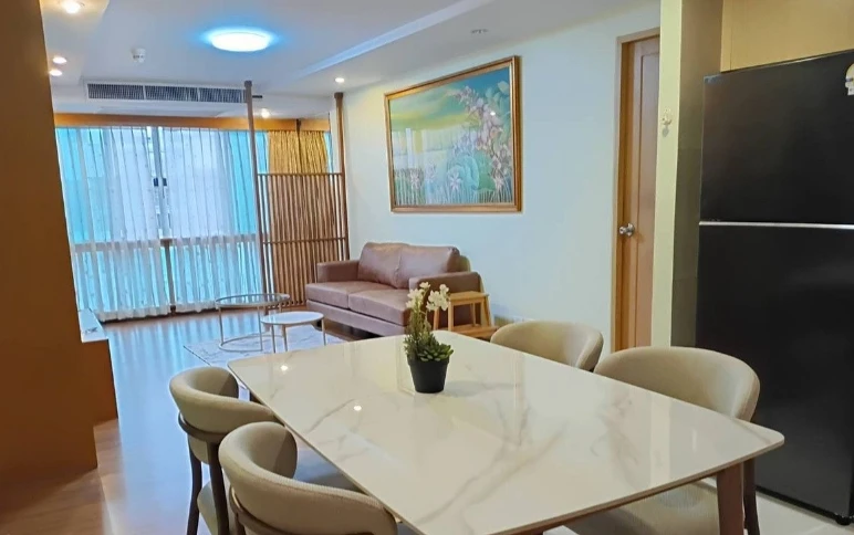 For rent: Harmony Living Phahonyothin 11, 8th floor. Nice, fully furnished unit. Book now!