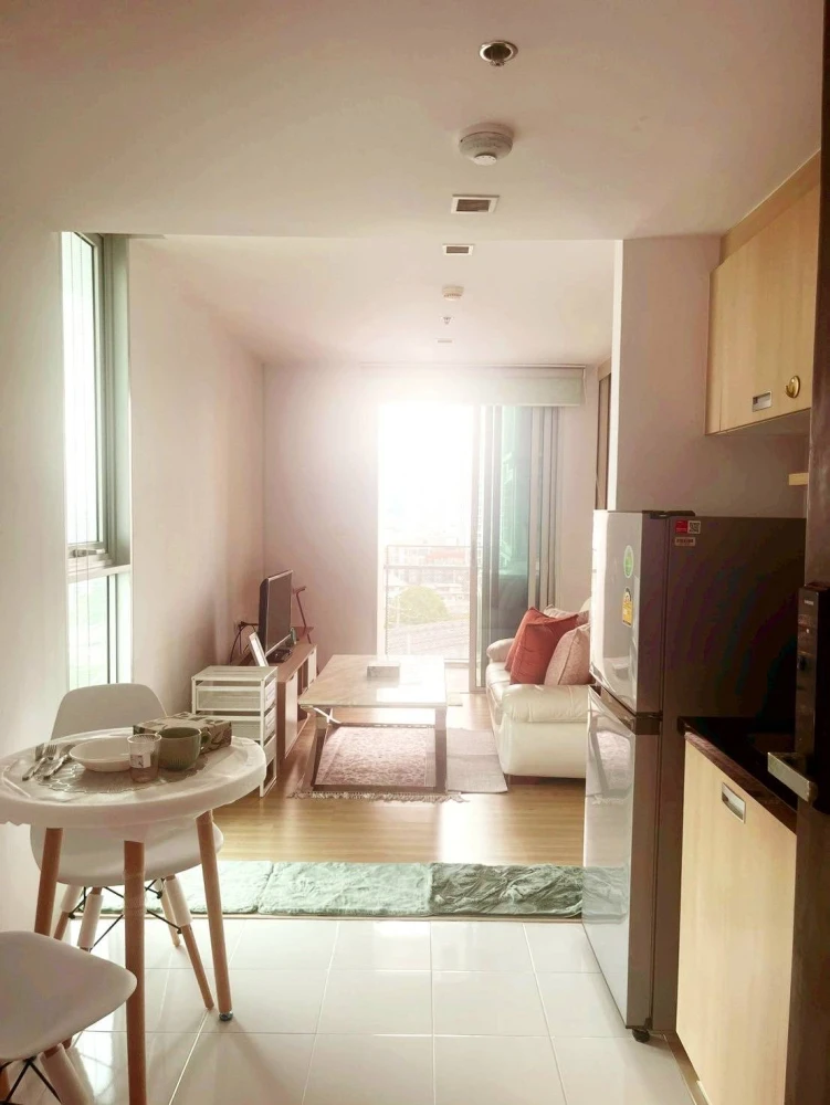 For rent: Haus 23 Ratchada-Ladprao, corner unit, beautiful Modern Retro style, private, 12th floor, stunning city view, overlooking both Ratchada and