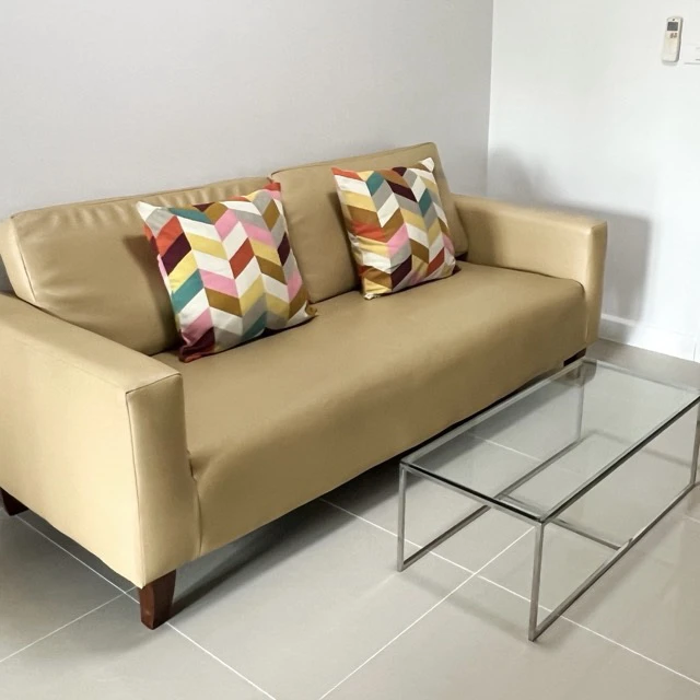 For rent: Haven Phaholyothin, 3rd floor, 39 sq.m. Spacious room with balcony and fully furnished with appliances. Book now!