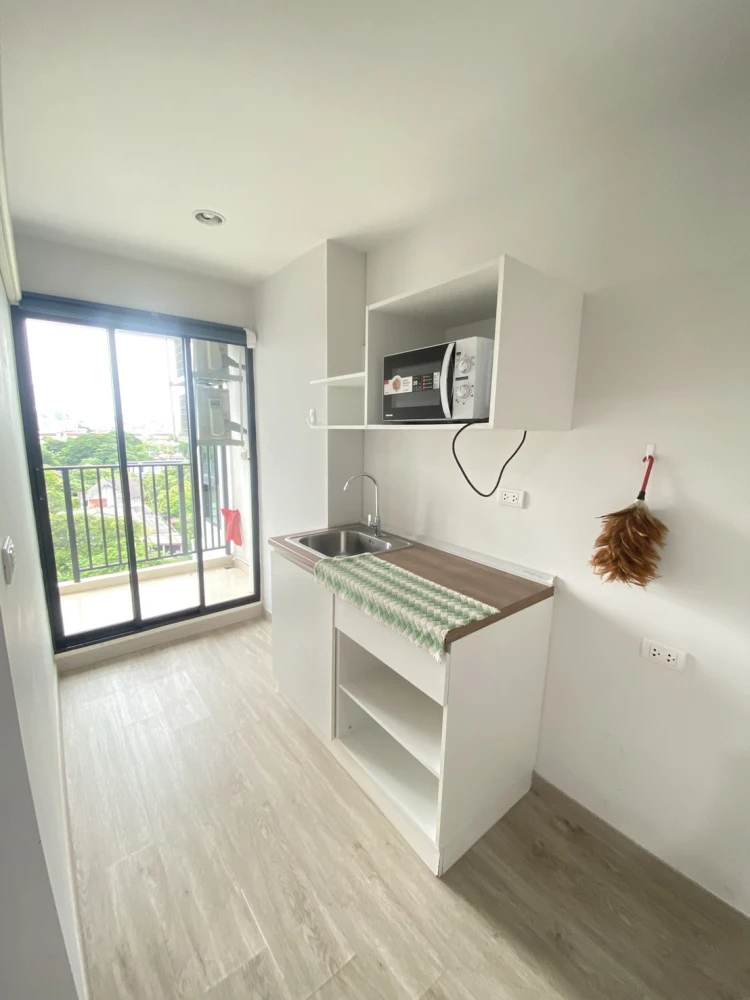 For rent HI Ladprao 130 Condo, nice room, full facilities, book now before you miss out!!