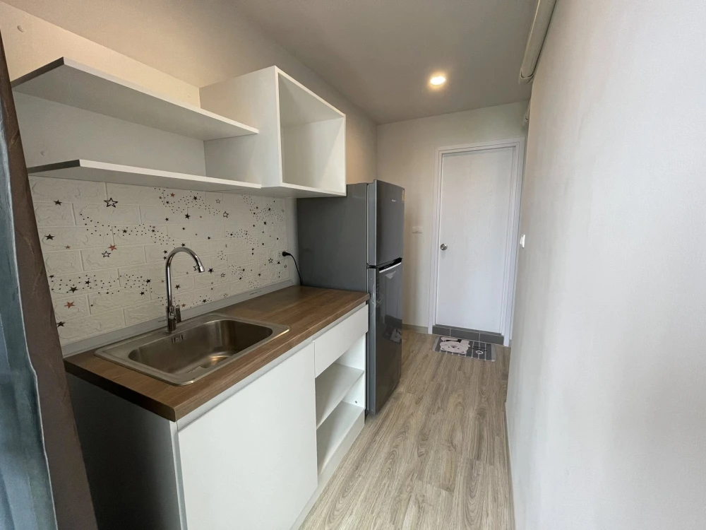 For rent: Hi Ladprao 130, 28.4 sq m, 5th floor, fully furnished.