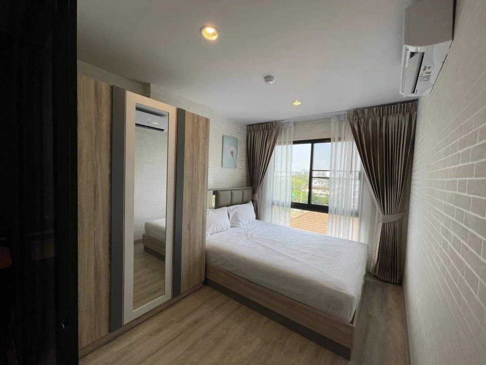 For rent: Hi Ladprao 130, 28.4 sq m, 5th floor, fully furnished.