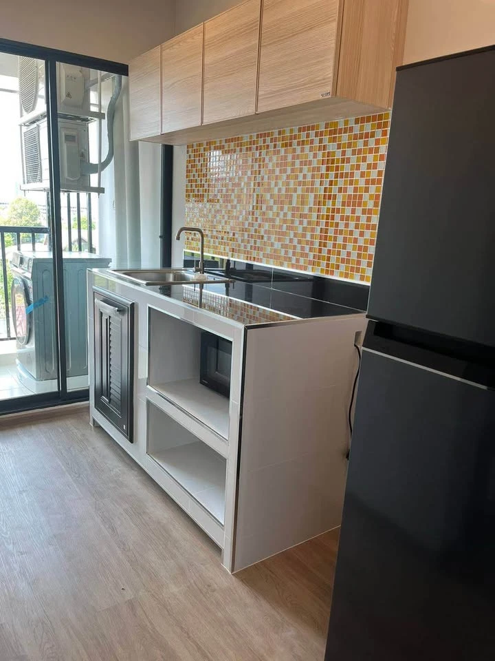 For rent: HI Rise Ratchayothin Station, ready to move in, fully furnished, come and reserve now.