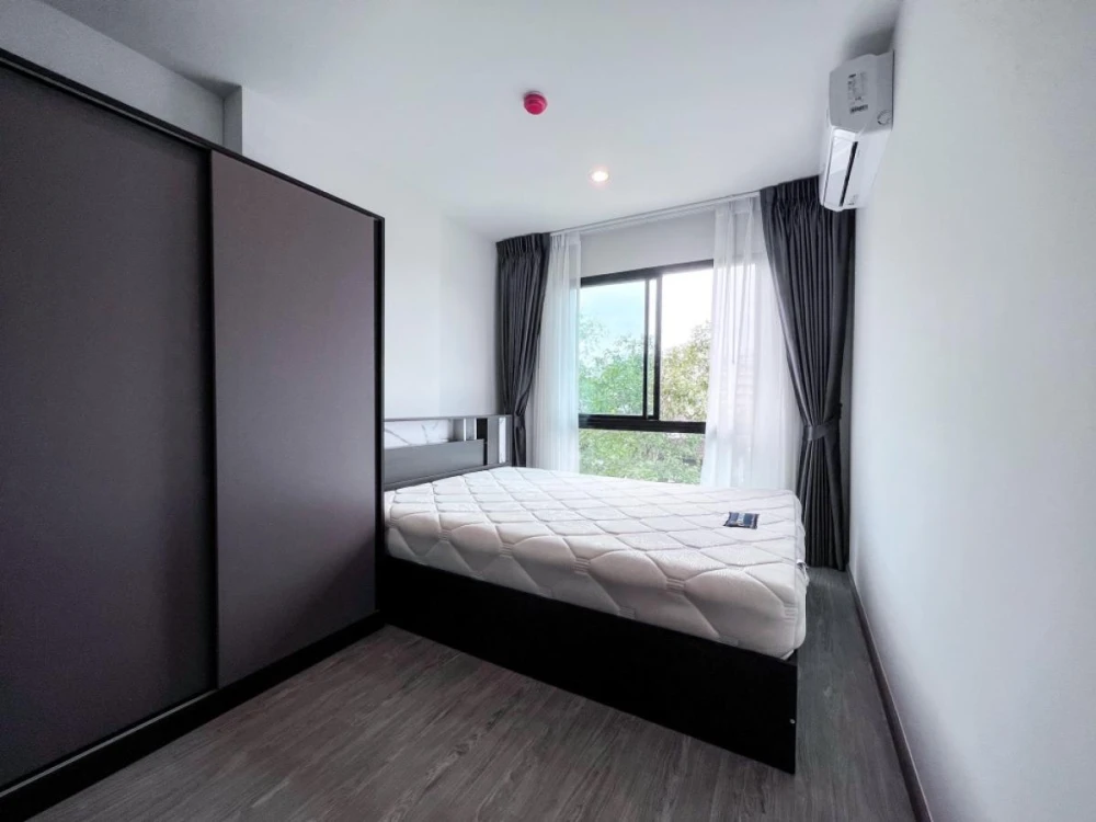 For rent: HI Seacon Station, 4th floor, nice room, fully furnished, reserve now, hurry!