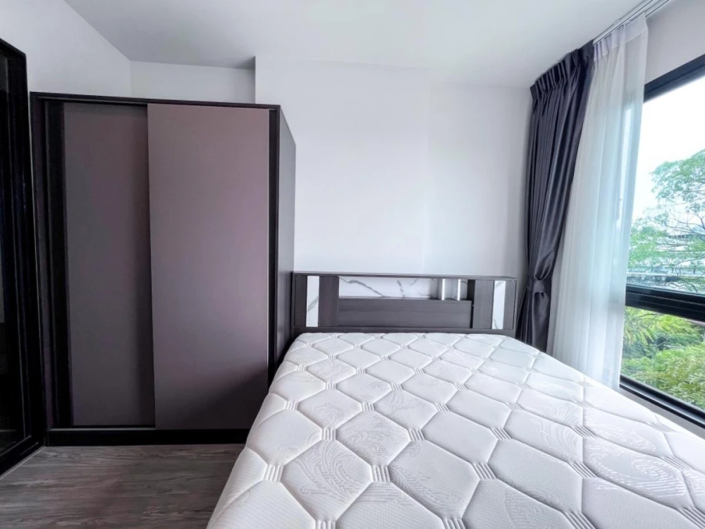 For rent: HI Seacon Station, 4th floor, nice room, fully furnished, reserve now, hurry!