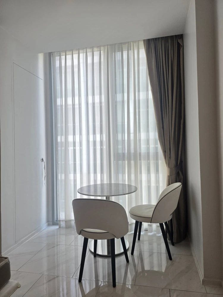 For rent: Hyde Sukhumvit 11, simply decorated but fully equipped. Just bring your belongings and move in.