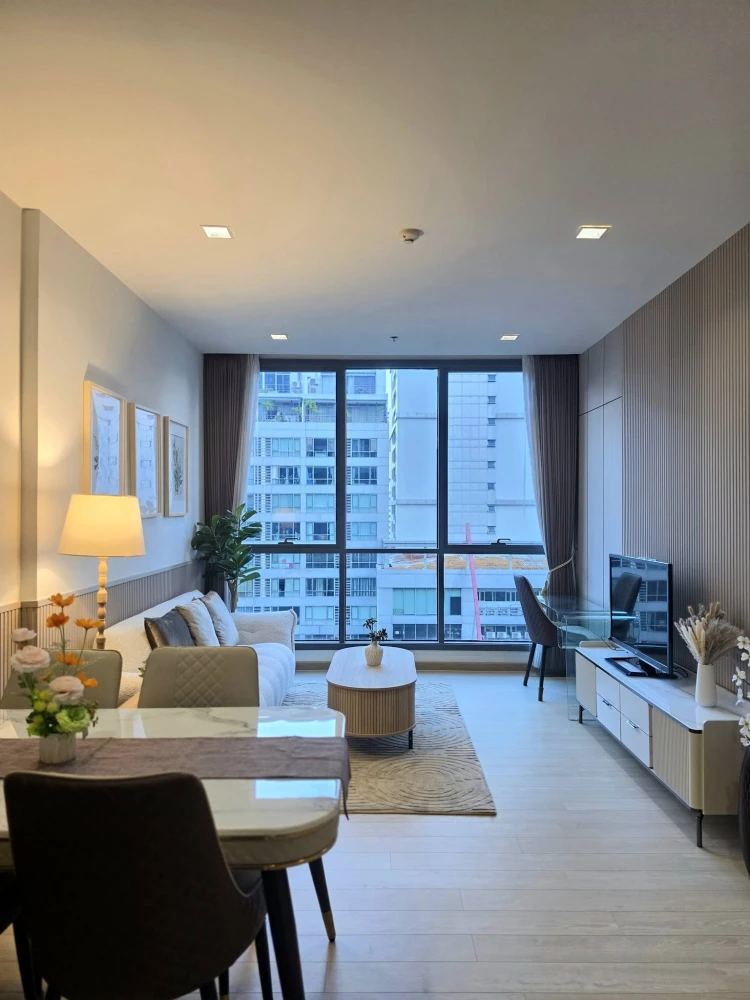 For rent: Hyde Sukhumvit 13. Features beautiful pool and city views (unobstructed). Tastefully decorated and inviting—book it now!
