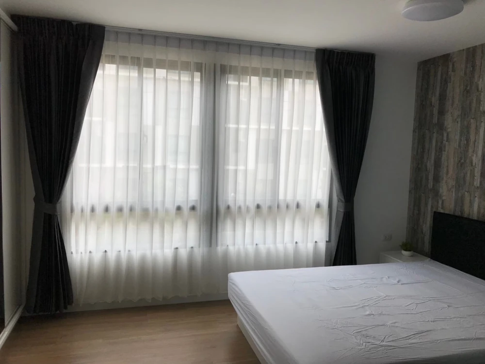For rent: I Condo Salaya 2, 2 rooms, clearly separated, well-divided zones, fully furnished and equipped with appliances. Hurry and reserve today!