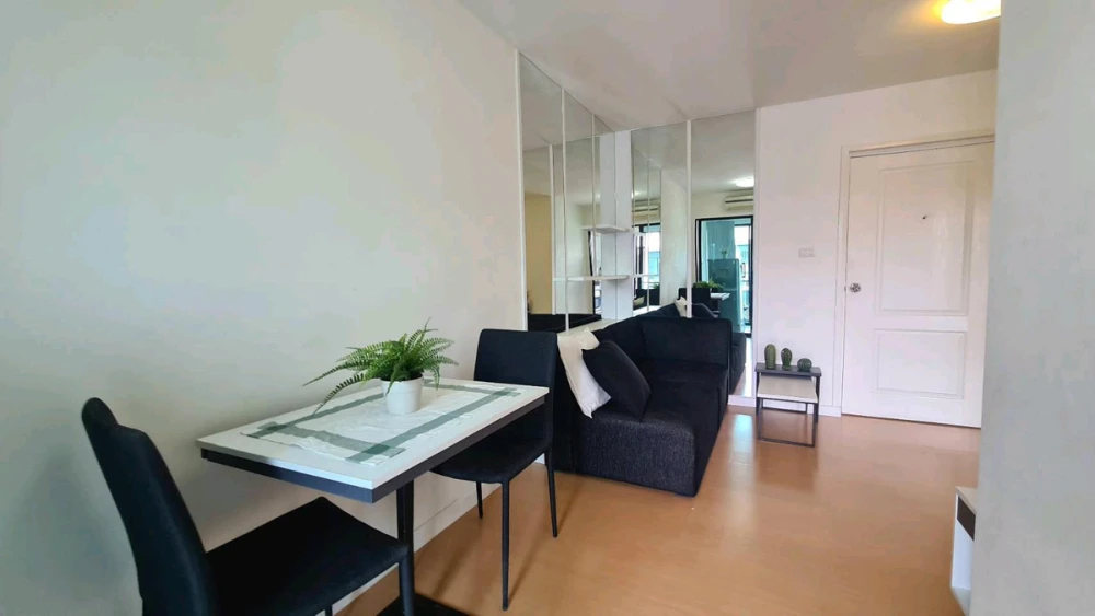 ให้เช่า I Condo Sukhumvit 105 ชั้น 8 วิวสระว่ายน้ำ แต่งครบ สนใจรีบจองเลย ด่วนๆ