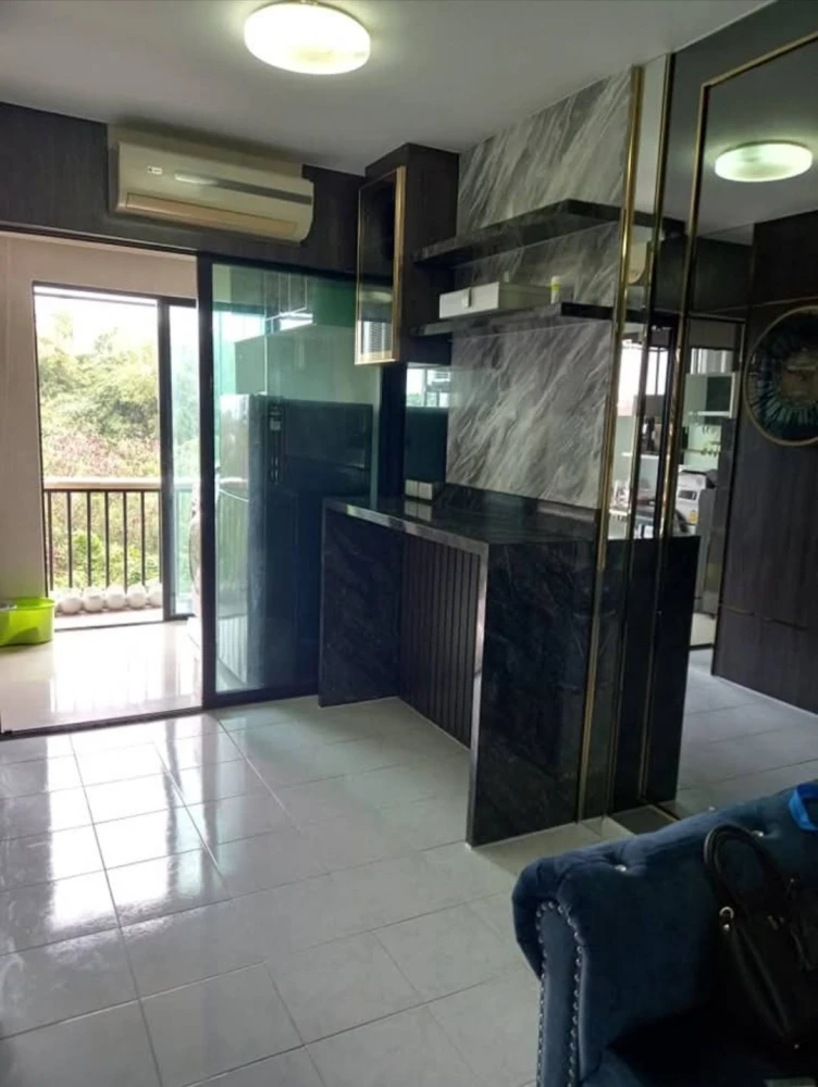 For rent: I Condo Sukhumvit 105, fully furnished and ready to move in. High-quality built-in furniture. Great value! Book now!