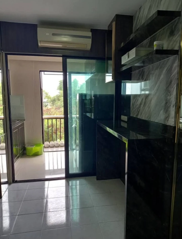 For rent: I Condo Sukhumvit 105, fully furnished and ready to move in. High-quality built-in furniture. Great value! Book now!