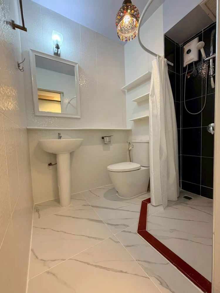 For rent: i-HOUSE Laguna Garden RCA, 1 bedroom, 1 bathroom, fully furnished. What are you waiting for?