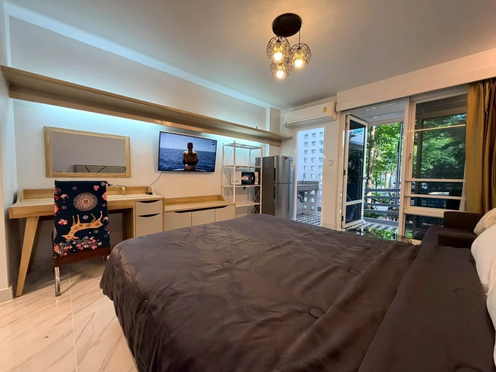 For rent: i-HOUSE Laguna Garden RCA, 1 bedroom, 1 bathroom, fully furnished. What are you waiting for?