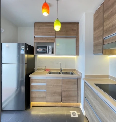 For rent: Icon III, 28th floor, fully furnished unit. Very livable. Book now! Don't miss out! Act fast!