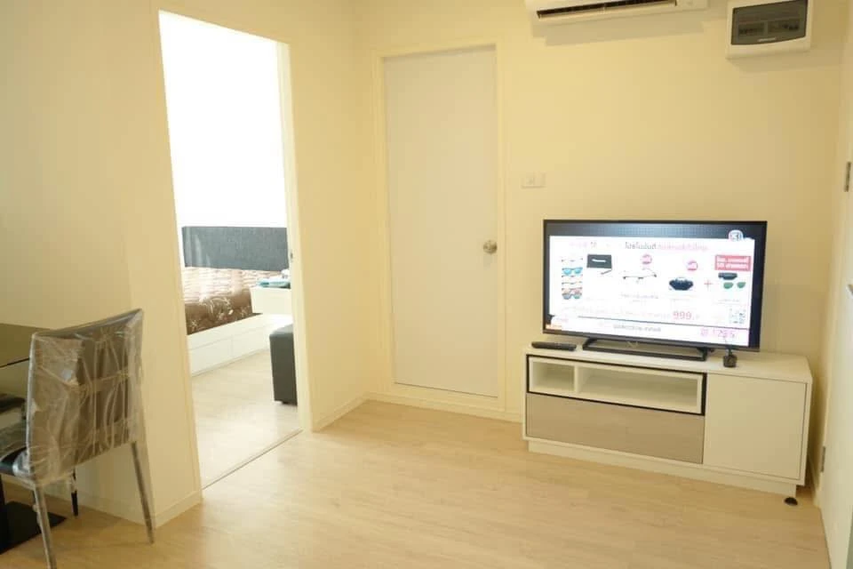 For rent: iCondo Green Space Sukhumvit 77, a nice room, separated into sections, good price, come and reserve now, don't miss out!