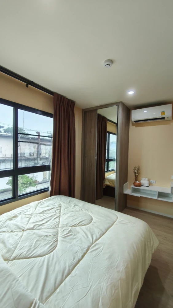 For rent: iCondo Green Space Sukhumvit 77 Phase 2, near the fire escape, easy access, receives gentle morning sun. Don't miss out!