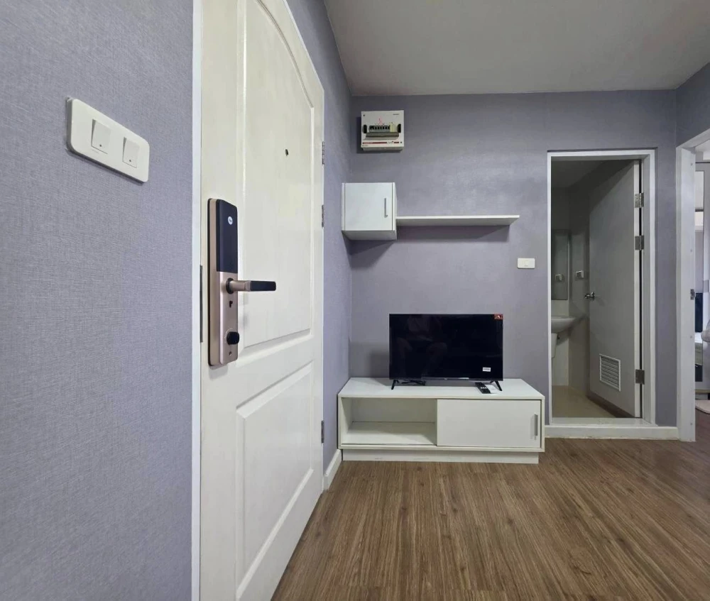 iCondo Ngamwongwan 2 condo for rent, ready to move in, affordable price, fully furnished. Book now!