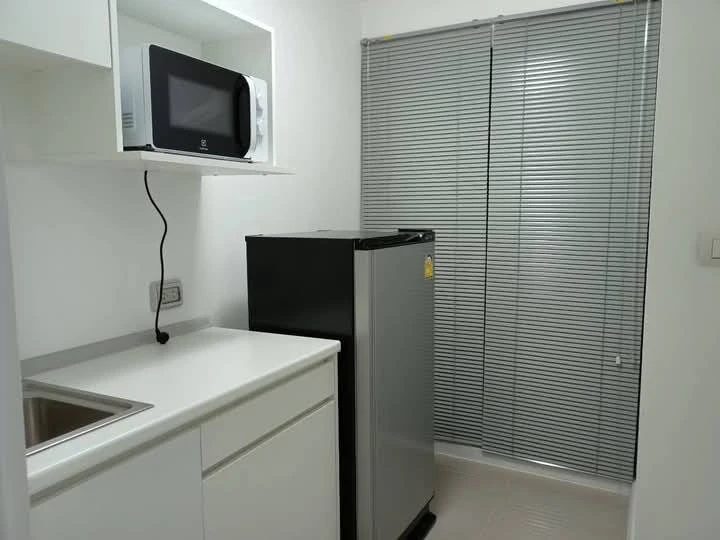 For rent: Icondo Salaya 2, 8th floor, fully furnished unit. Very livable. Book now! Don't miss out! Act fast!