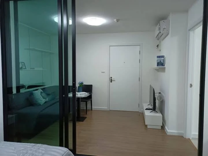 For rent: Icondo Salaya 2, 8th floor, fully furnished unit. Very livable. Book now! Don't miss out! Act fast!