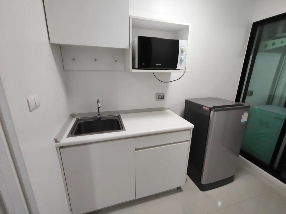 Condo for rent, Icondo Salaya 2, golf course view, corner room, near fire exit, near elevator, quiet, hurry and reserve before it's gone.