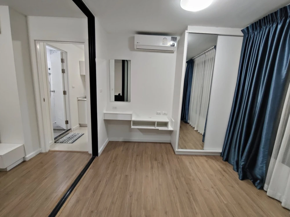Condo for rent, Icondo Salaya 2, golf course view, corner room, near fire exit, near elevator, quiet, hurry and reserve before it's gone.