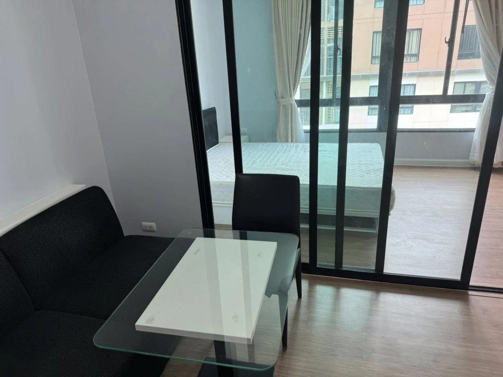 For rent: iCondo Salaya 2, spacious room, good location, fully furnished, just bring your bags and move in.