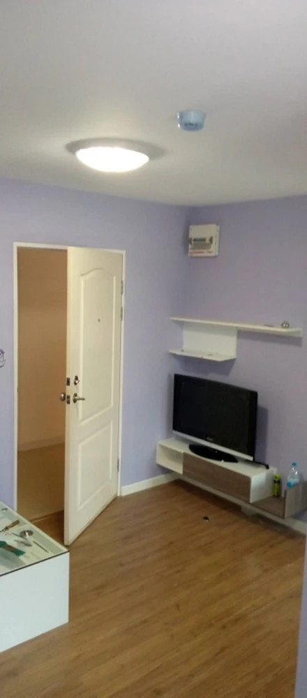 For rent: iCondo Salaya, 4th floor, fully furnished, very livable. Book now! Don't miss out! Hurry!
