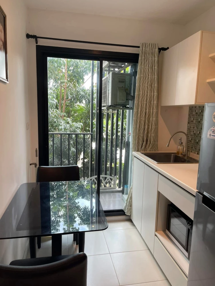 For rent: ICondo Serithai Green Space, 1 bedroom, 1 bathroom, 3rd floor, good location, convenient transportation, hurry and reserve now!
