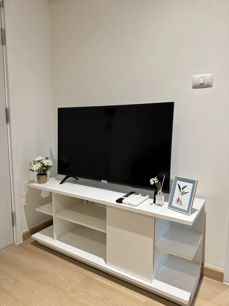 For rent: ICondo Serithai Green Space, nice room, 1st floor, good location, convenient transportation, fully furnished, reserve now.