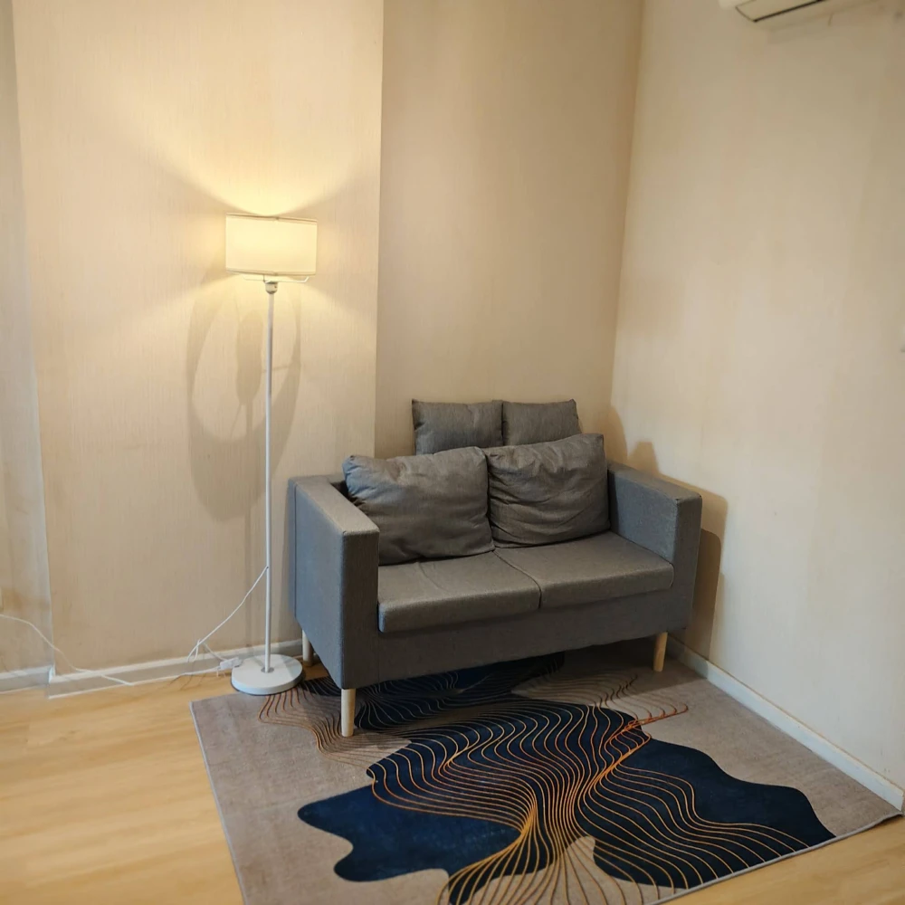 For rent: ICondo Serithai Green Space. Nice room, fully furnished. Ground floor unit available for booking.